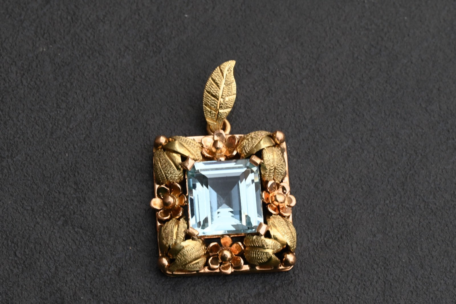 Stunning Art Nouveau Period Aquamarine 18K Tri-Color Gold Floral Pendant2
