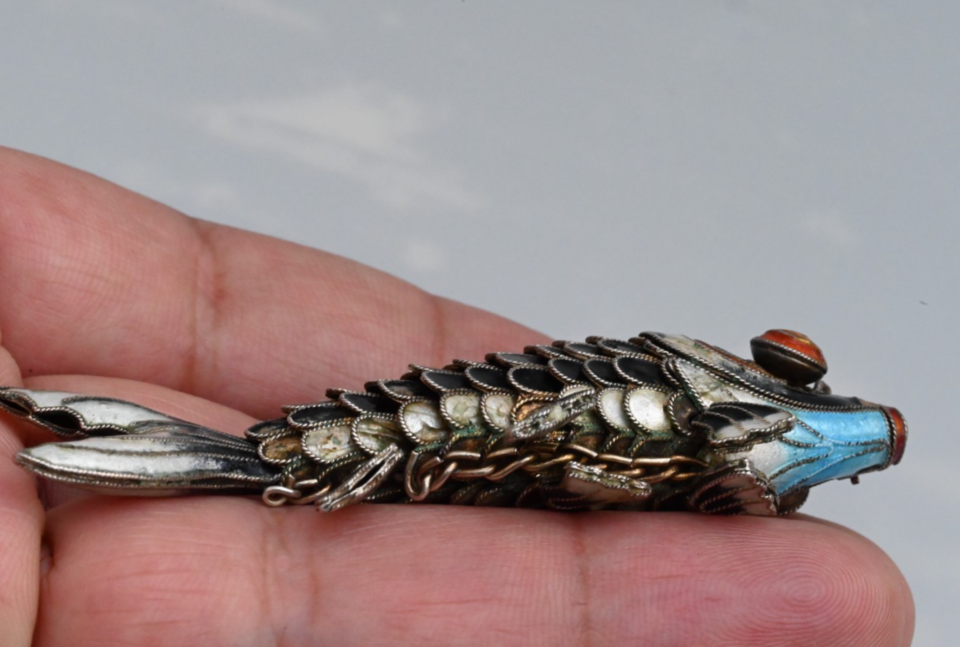 Vintage Chinese Export Silver and Cloisonné Enamel Articulated Fish Pendant3
