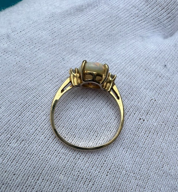 Amazing 14K Yellow Gold Opal Ring With Diamond Accents4