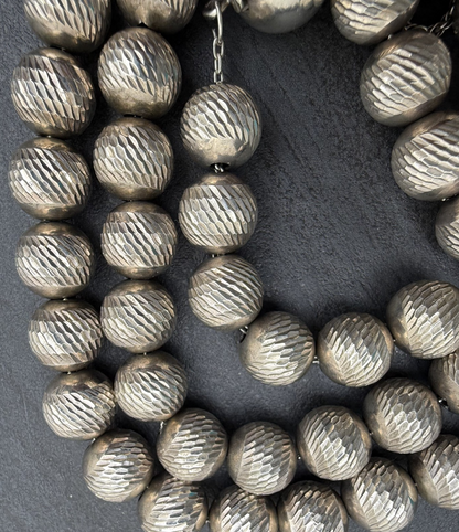 Gorgeous Textured Sterling Silver Beaded Necklace5