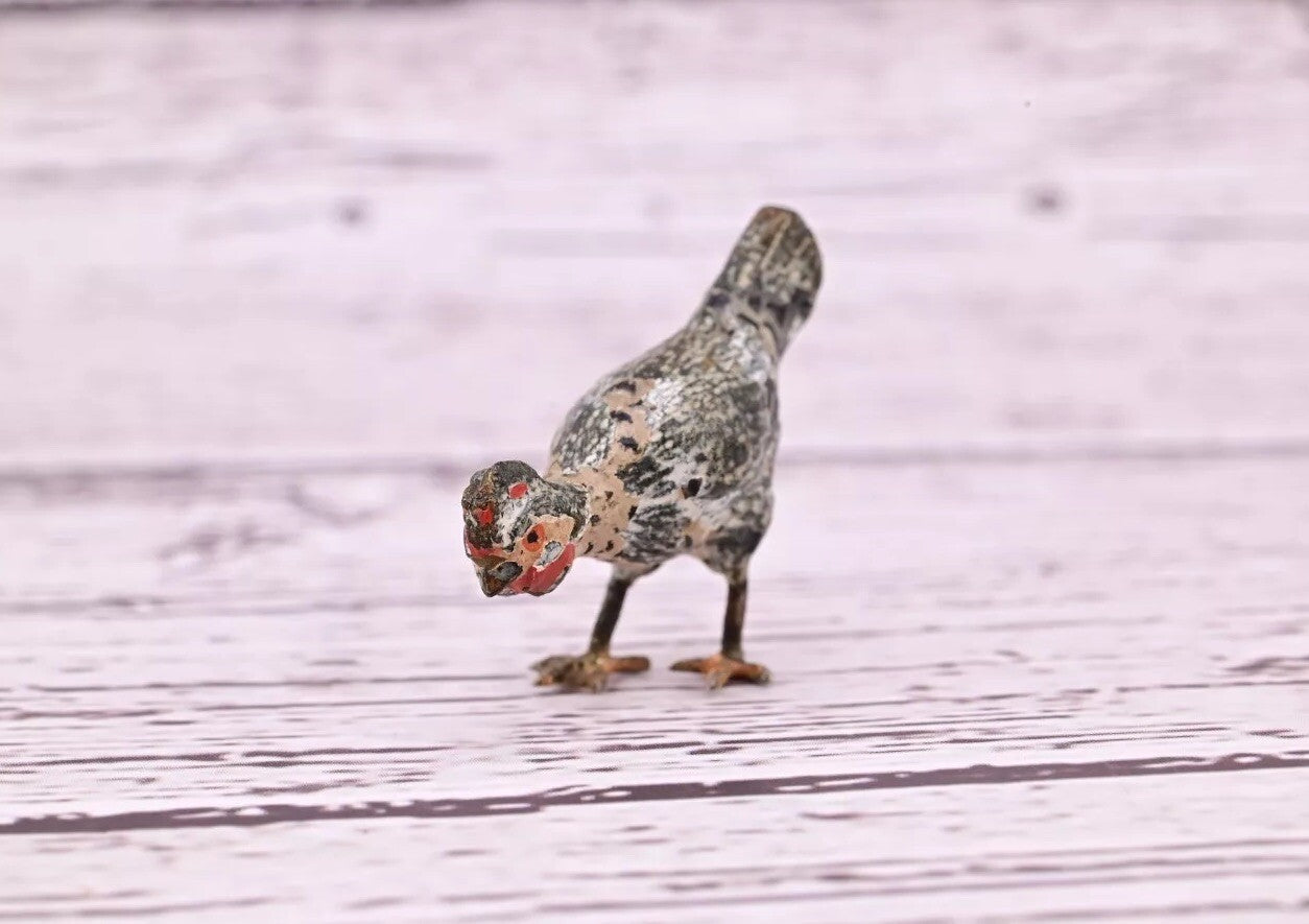 1900s Antique Austrian Vienna Cold Painted Bronze Figure of Chicken Searching7