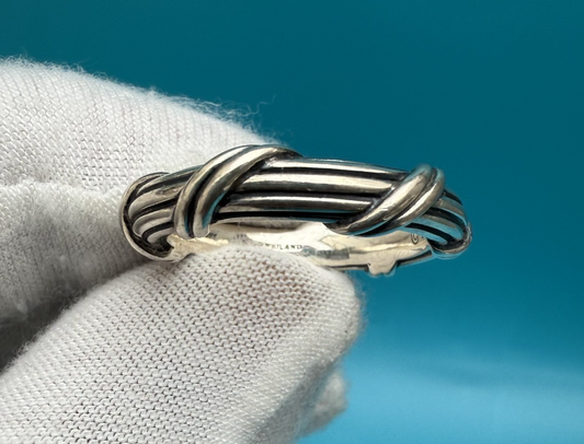 Vintage Solid Sterling Silver Ring by Peter Thomas Roth0
