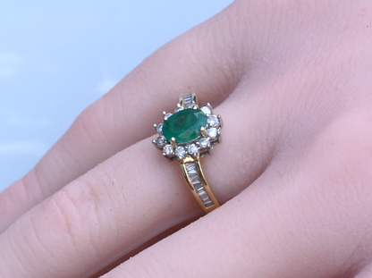 Gorgeous Vintage Oval Emerald Ring with Halo of Diamonds in 14K Yellow Gold0