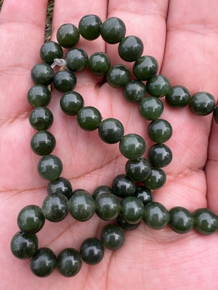 Beautiful Antique / Vintage Spinach Natural Green Jade Beaded Necklace11