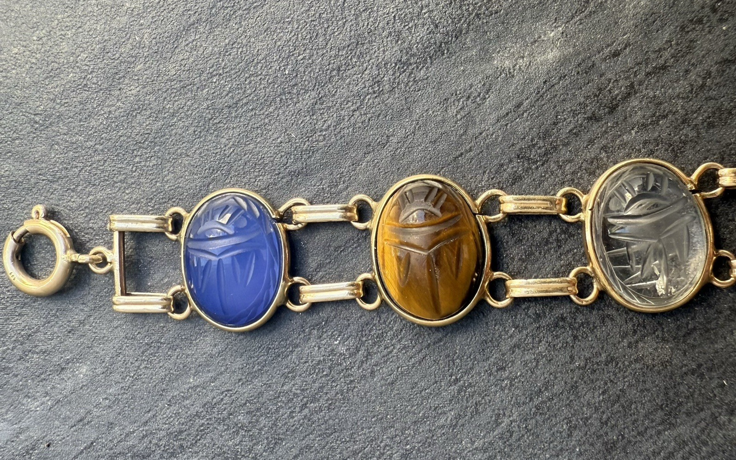 Beautiful Early Vintage 14k Yellow Gold Multi-Gemstone Scarab Beetle Bracelet4