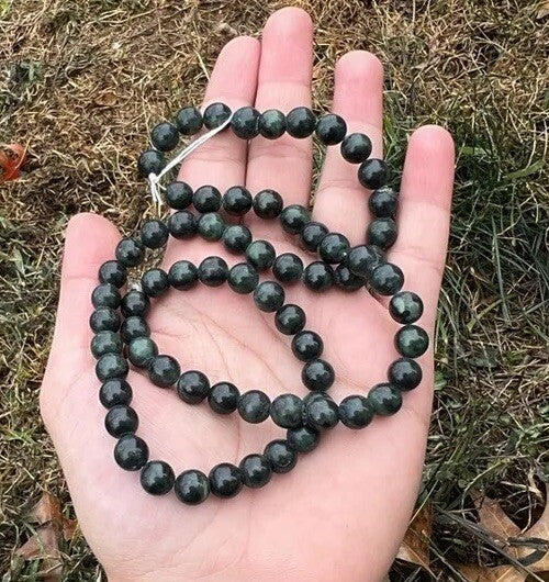 Green Antique / Vintage Spinach Natural Nephrite Jade Beaded Necklace4
