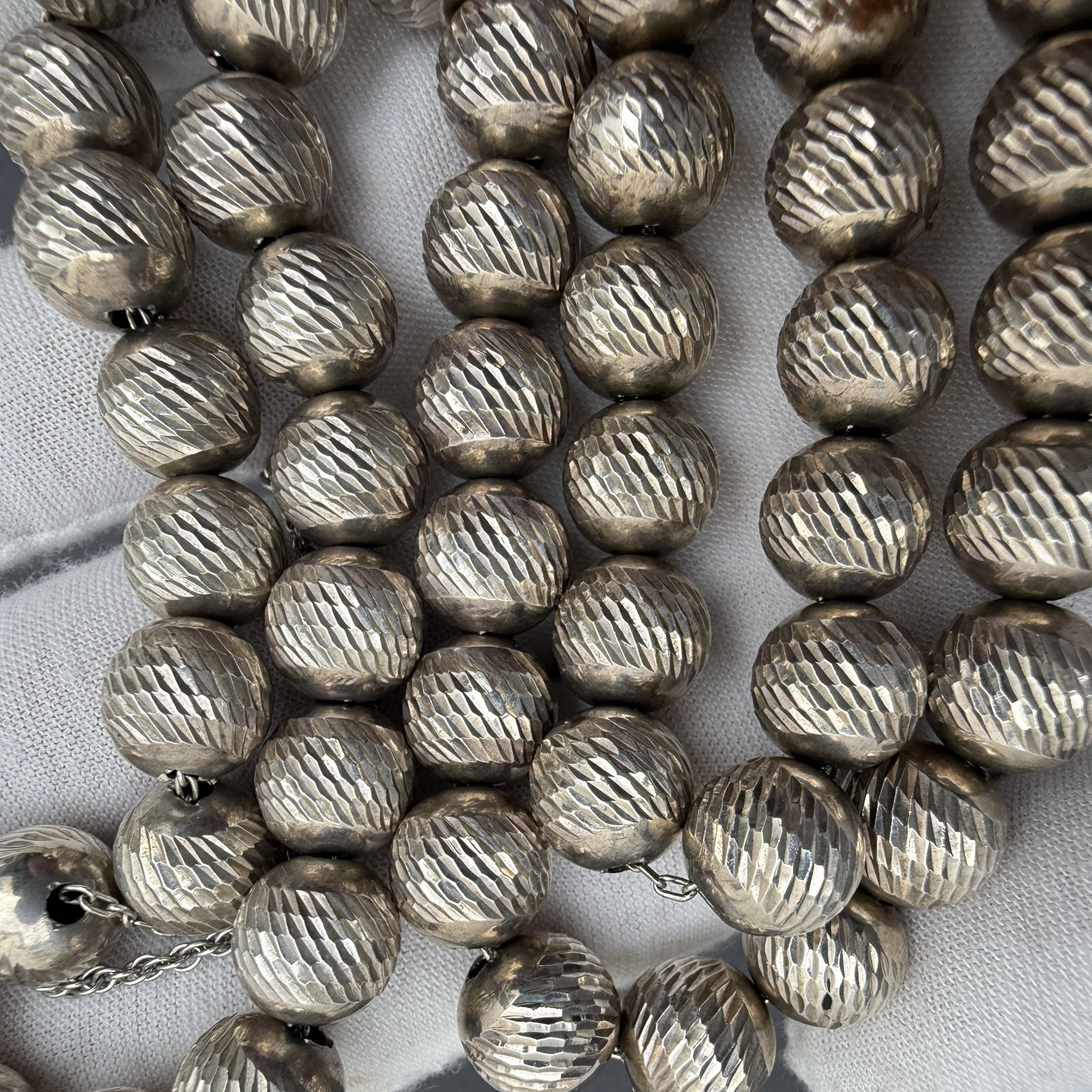 Gorgeous Textured Sterling Silver Beaded Necklace9