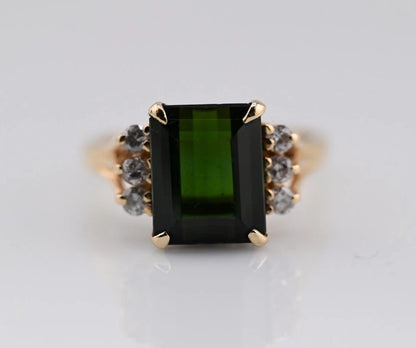 Emerald-Cut Green Tourmaline Flanked by Small Diamonds on 14K Yellow Gold Band2