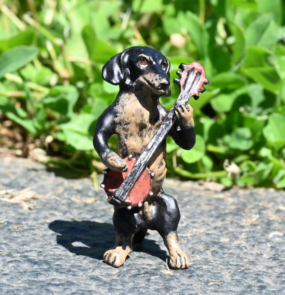 Fritz Bergmann Austrian Vienna Cold Painted Bronze Musical Dachshund w/ Banjo0