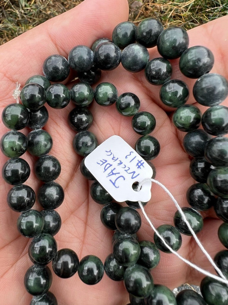 Leafy Green Antique / Vintage Spinach Natural Nephrite Jade Beaded Necklace11