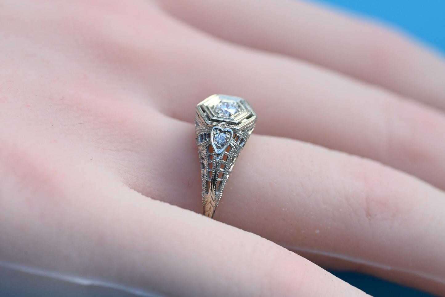 Amazing Antique Art Deco 1900s Diamonds & 18k White Gold Heart Design Ring 7