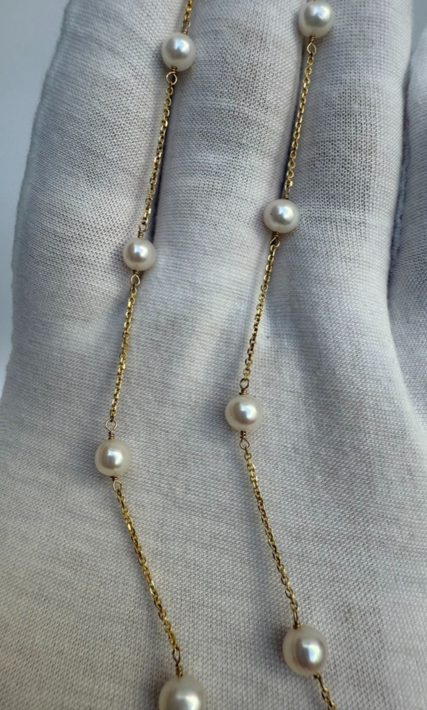Elegant yet Simple Cultured Pearl Beaded Necklace w/ 14k Gold Chain4