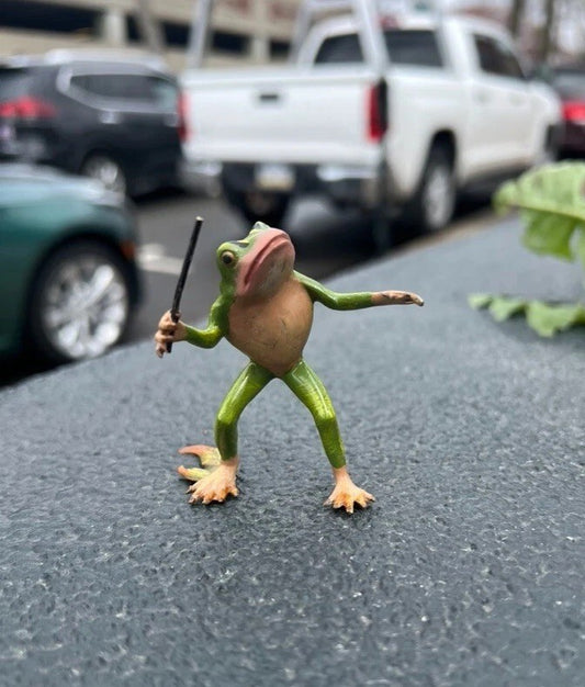 Lovely 20th C. Cold Painted Austrian Vienna Bronze Figure of Frog Maestro0
