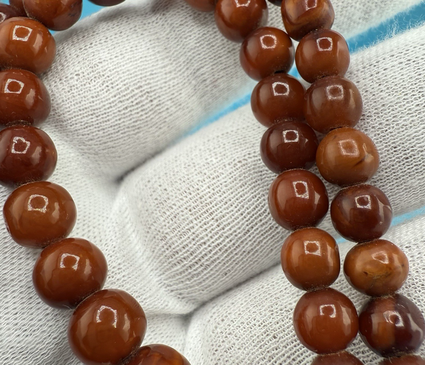 Gorgeous Dark Colored Natural Amber Necklace in Round Sphere Shape3