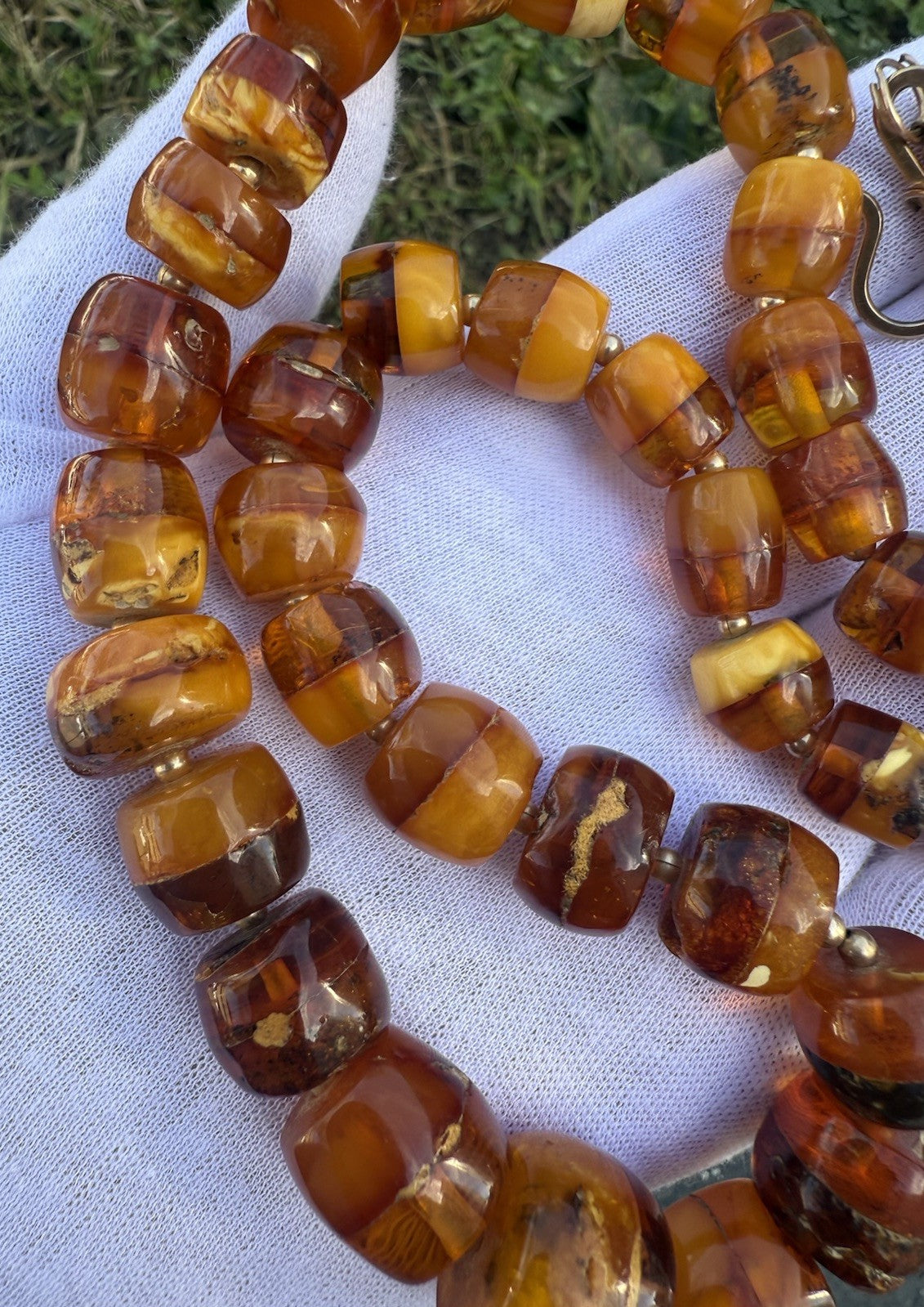 Super Cool Vintage Barrel Shaped Natural Butterscotch Amber Necklace2