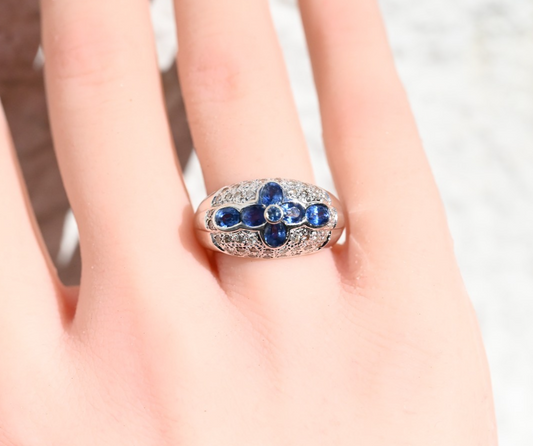 Amazing Vintage 18K White Gold Ring with Natural Blue Sapphires & Diamonds1