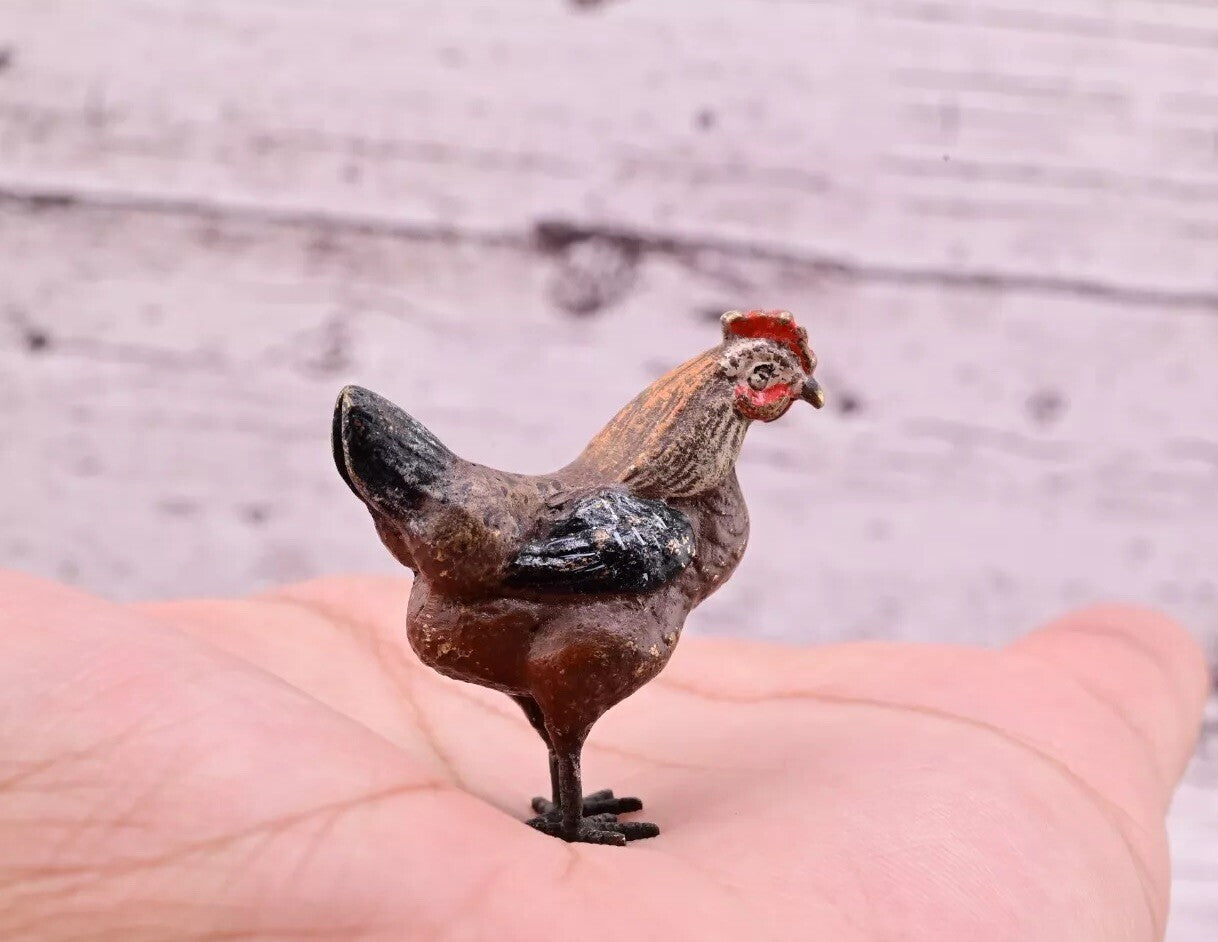 Wonderful Antique Austrian Vienna Cold Painted Bronze Figure of Brown Hen0
