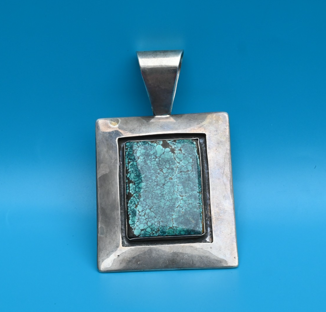 Lovely Sterling Silver Southwestern Turquoise Necklace Pendant Signed WS0