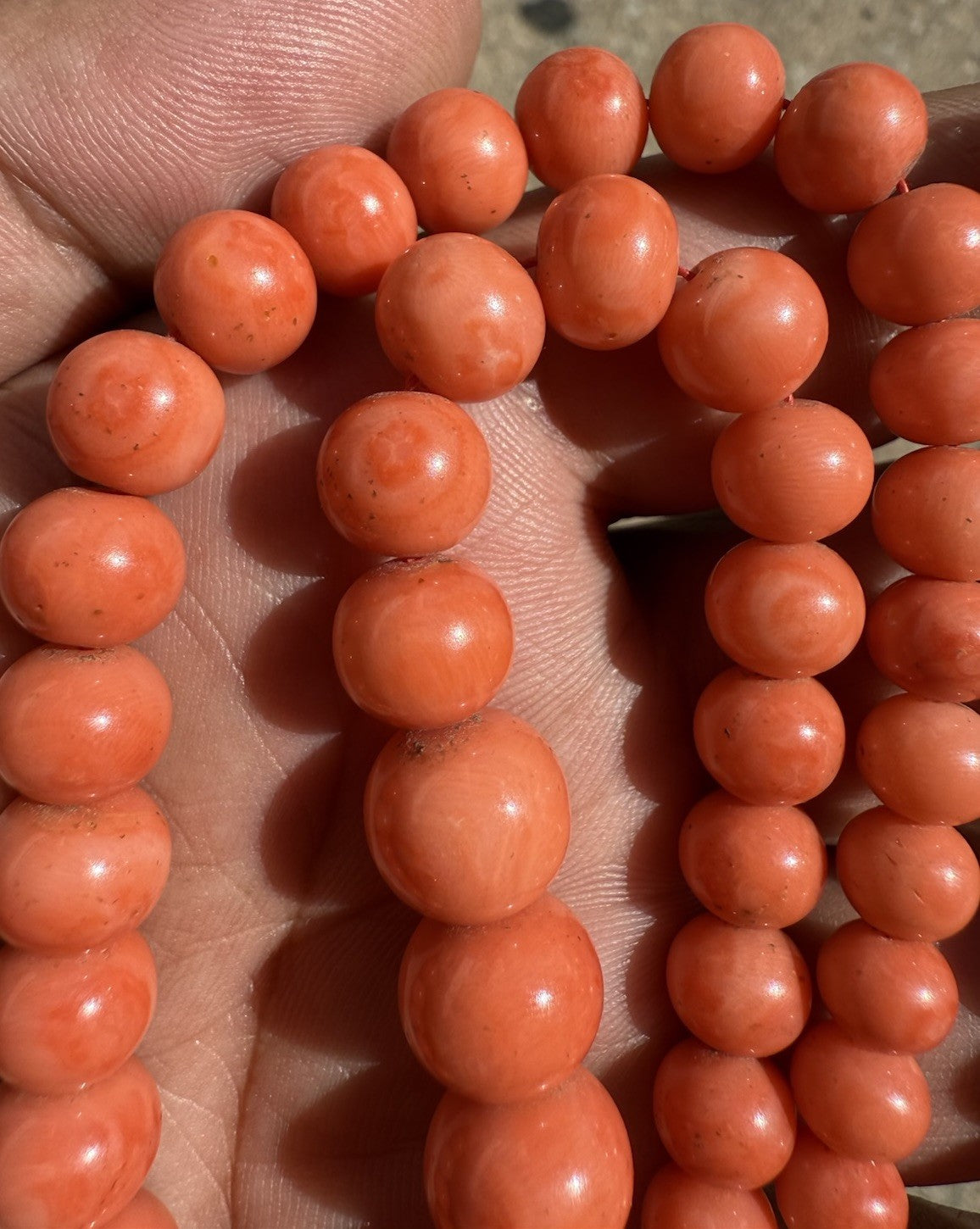 Gorgeous Natural Italian Light Red Round Coral Beaded Necklace With Gold Clasp9
