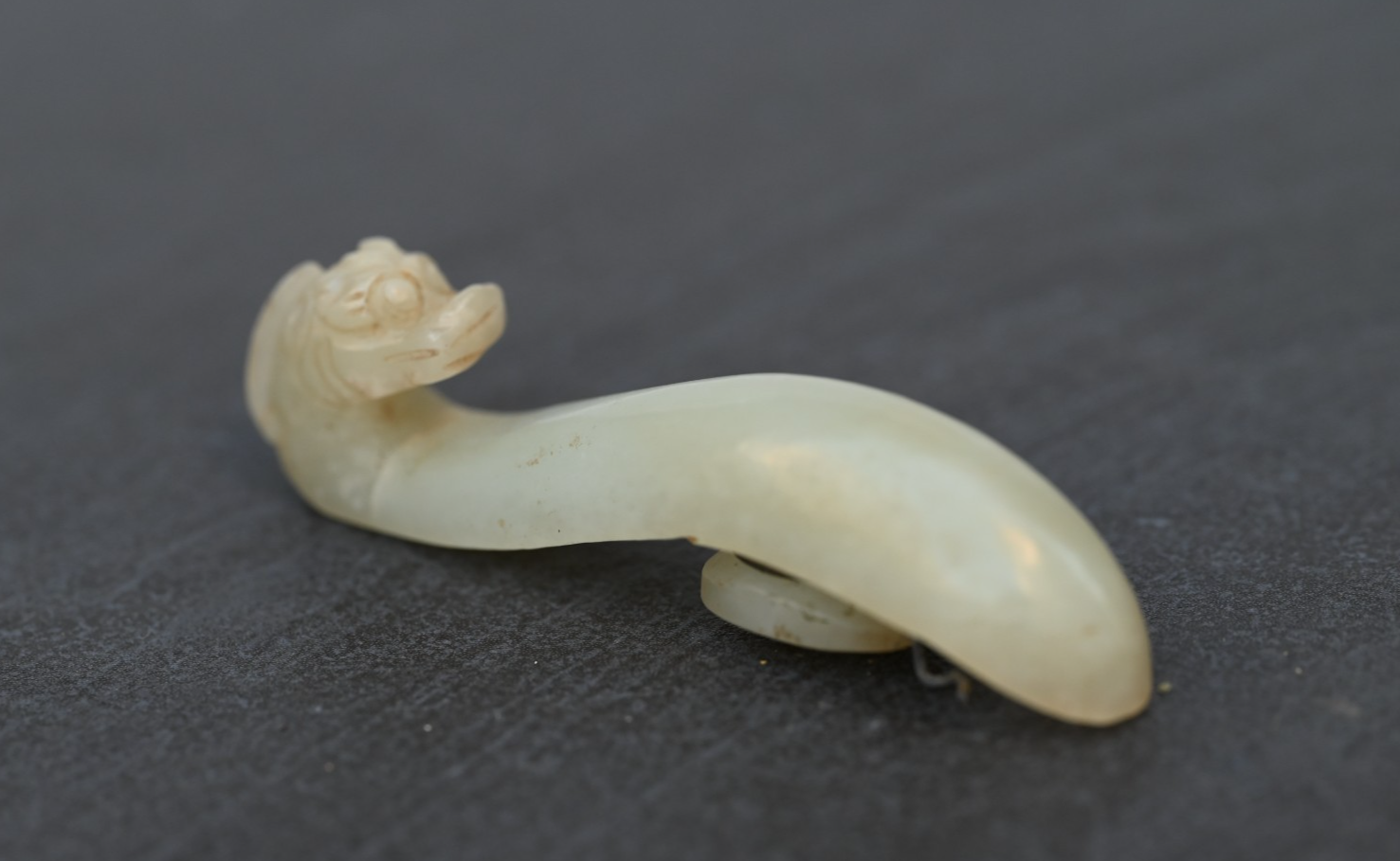Genuine Antique 1900s Carved Chinese White Celadon Jade Dragon Belt Hook2
