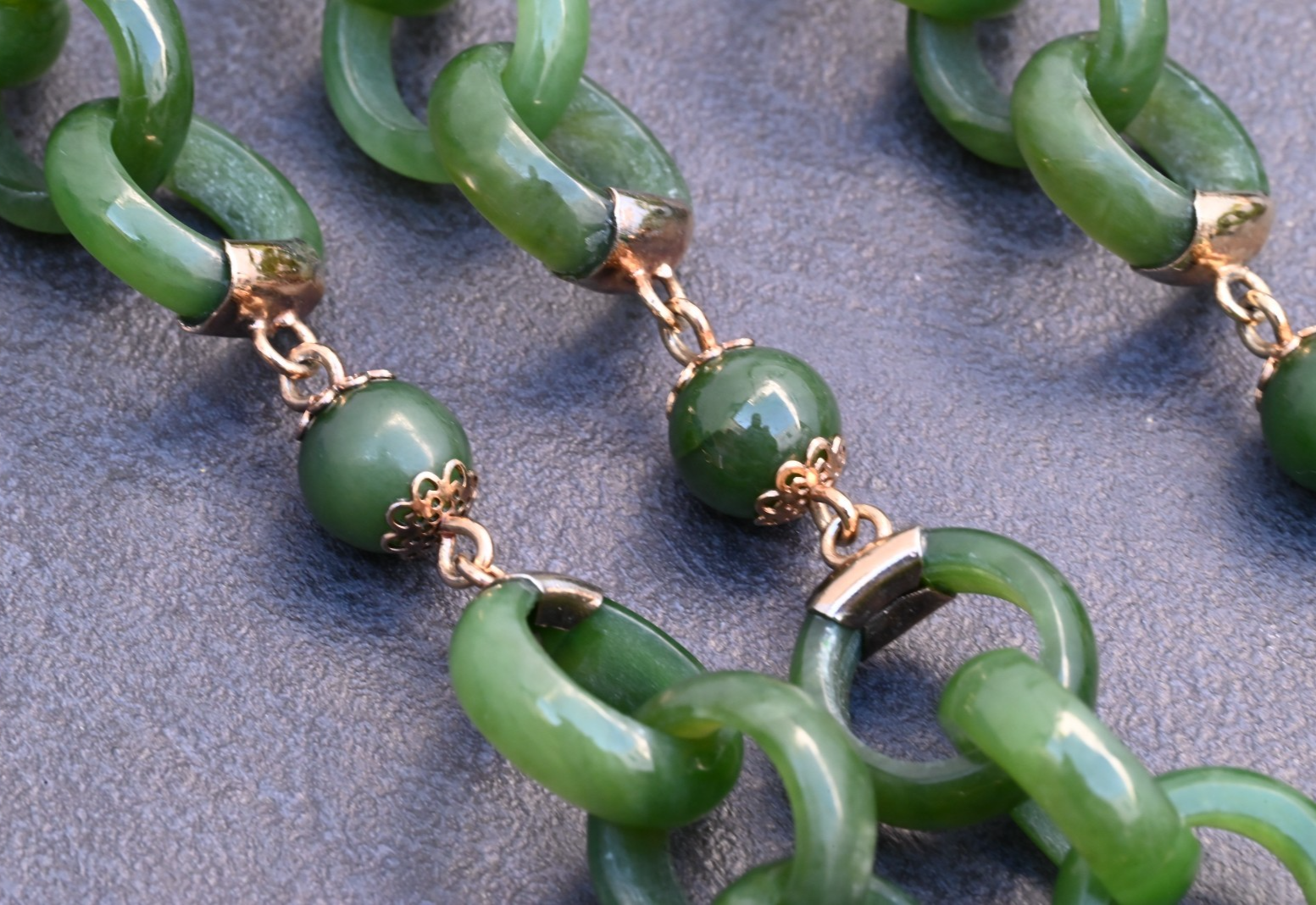Antique / Vintage Light Spinach Natural Green Jade Devils Work Link Necklace8