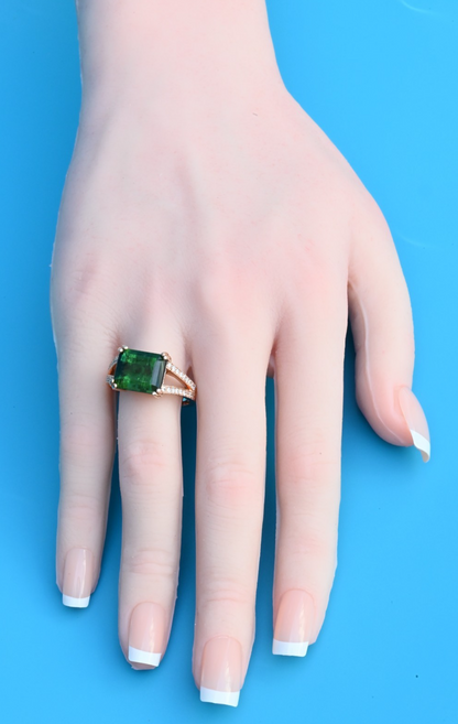 Superb 8.5ct Emerald Green Color Natural Tourmaline Gem Set in 14K Rose Gold3