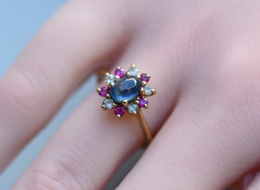 Elegant Antique / Vintage Natural Sapphire Ring with Halo of Rubies in .375 GTV1