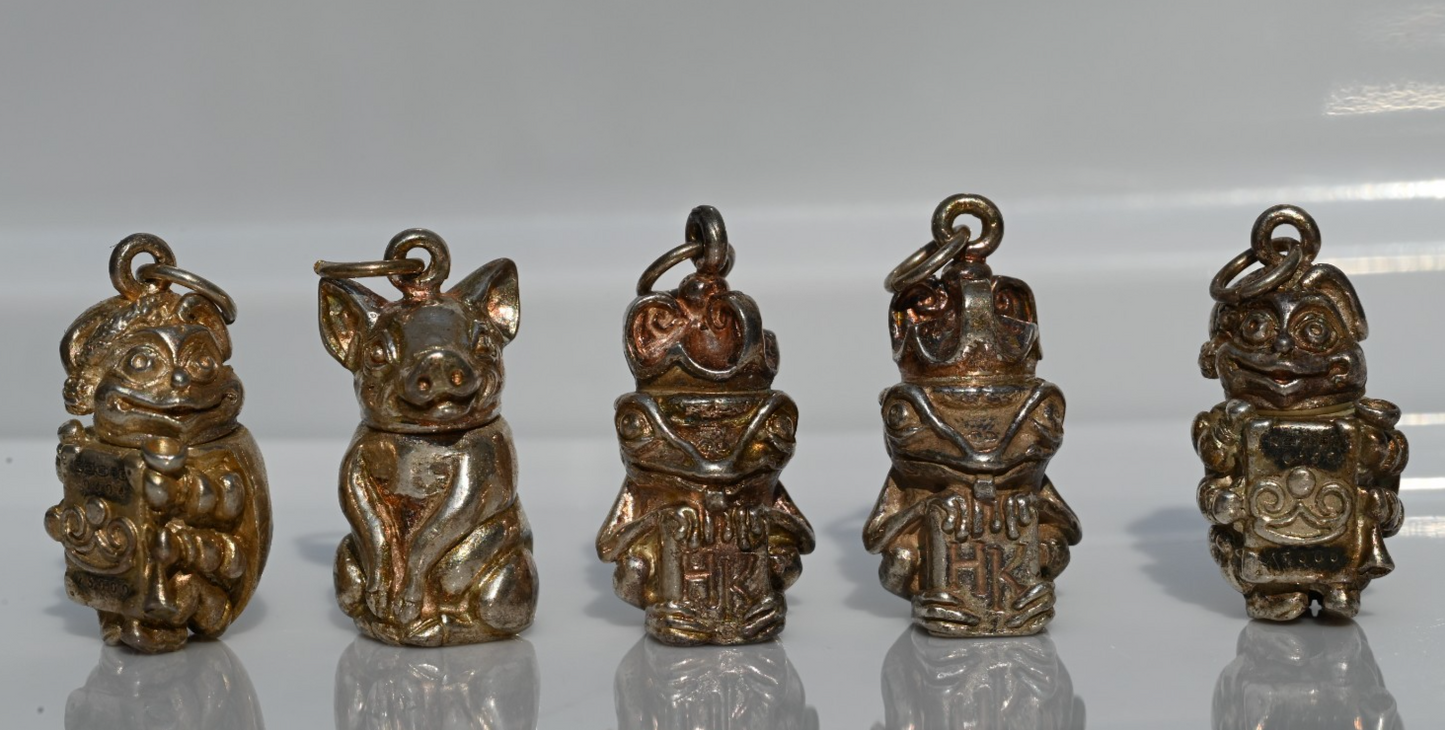 Rare Harmony Kingdom Lord Byron Sterling Silver Tiny Treasure Storage Pendants0