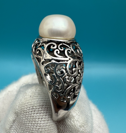 Gorgeous Sterling Silver Ring with Large Cultured Pearl & Intricate Openwork5