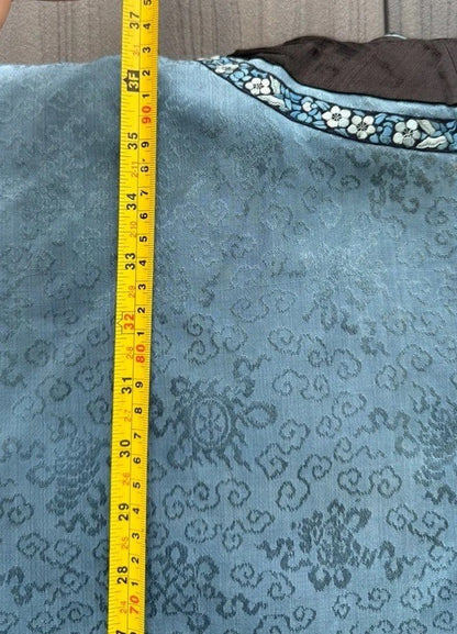 Antique Qing Dynasty Chinese Silk Embroidery Robe In Blue With Yellow Sleeve End14