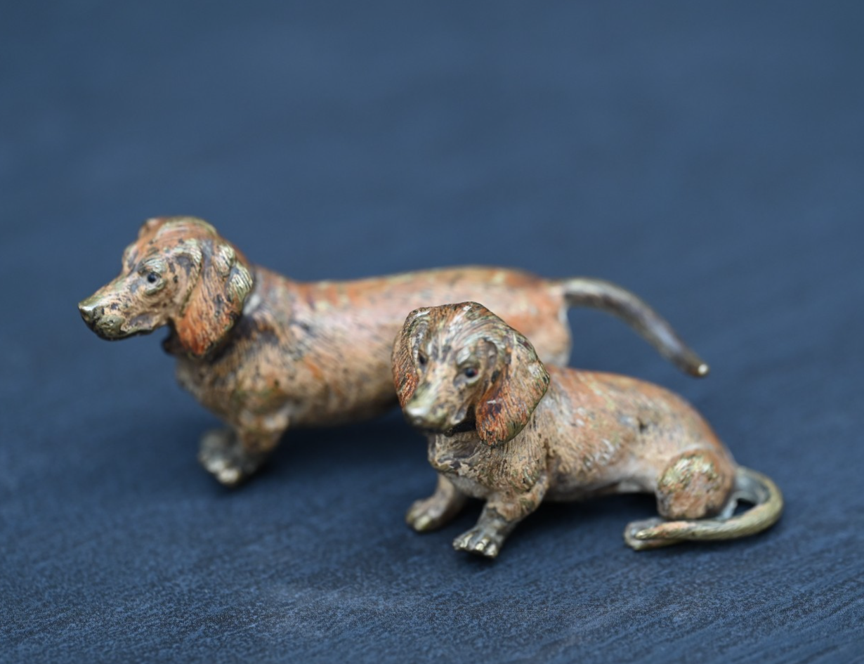 Antique 1900s Austrian Vienna Cold Painted Bronze Figure of Two Dachshund Dogs0