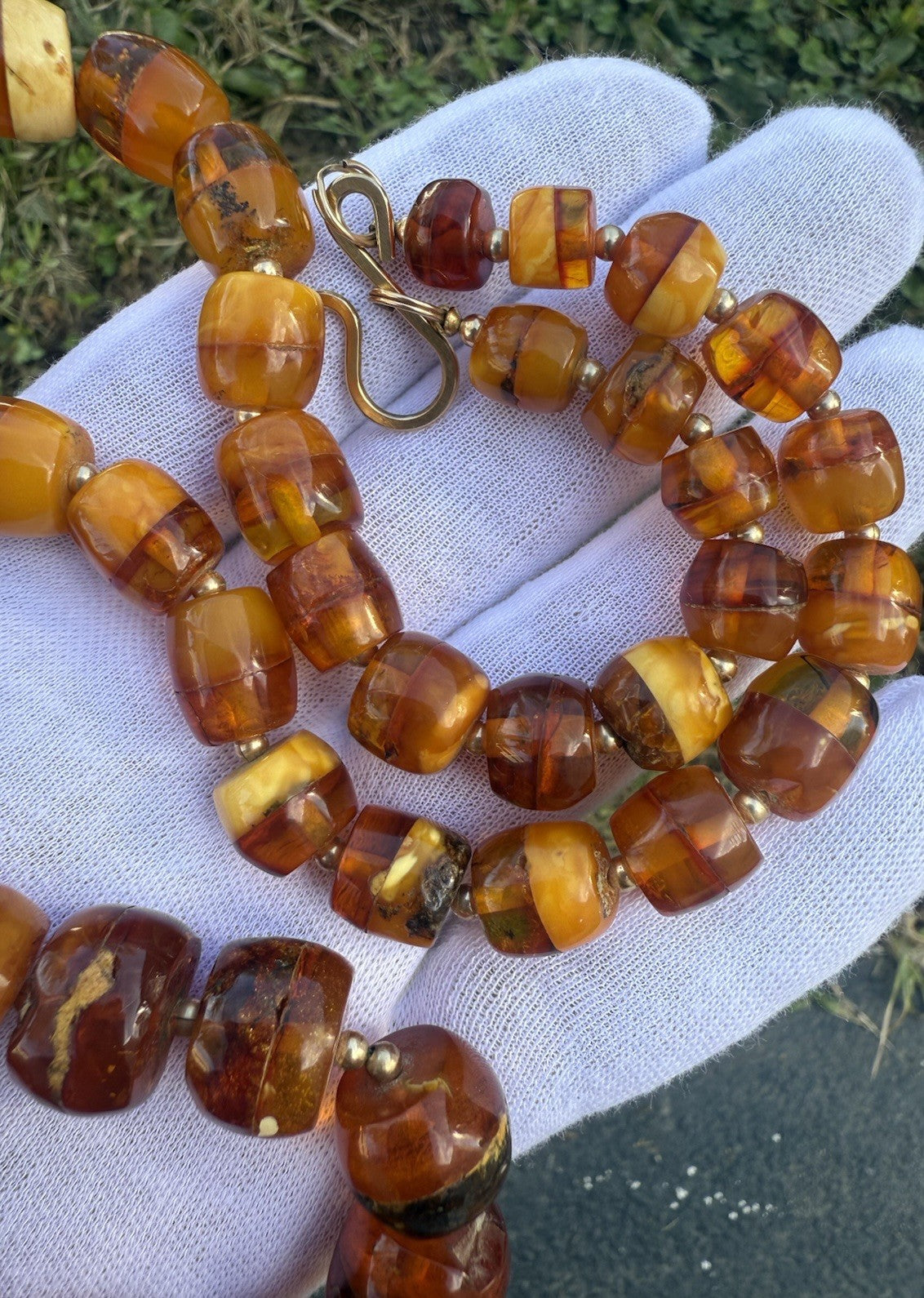 Super Cool Vintage Barrel Shaped Natural Butterscotch Amber Necklace4