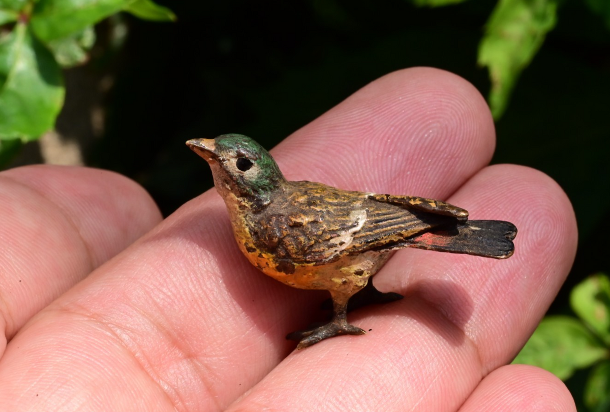 Super Cute Miniature Austrian Vienna Cold Painted Bronze Bird Figure of Robin3