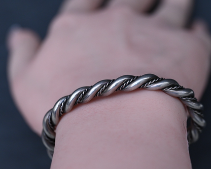 Southwestern or Native American Twisted Wire / Rope Twist Sterling Cuff Bracelet0