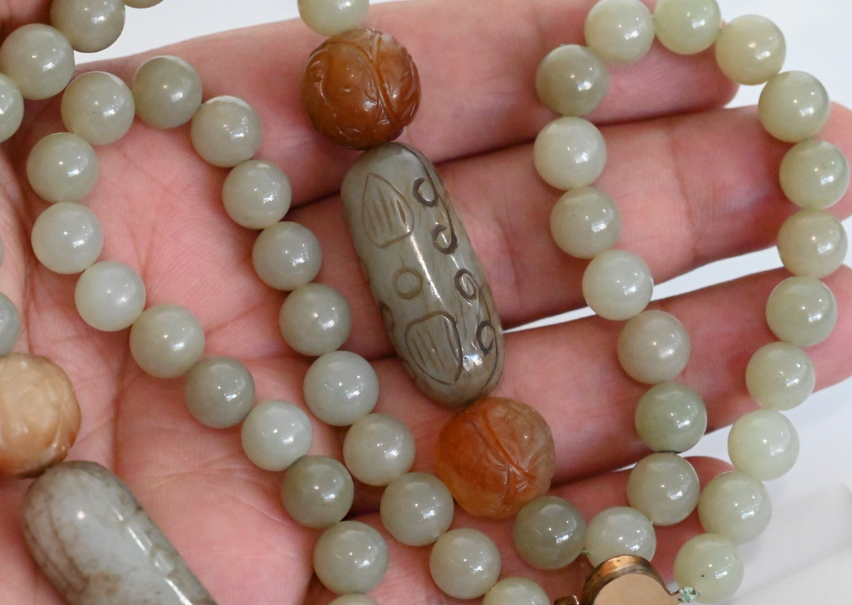 Antique / Vintage Chinese Beaded Jade Necklace5