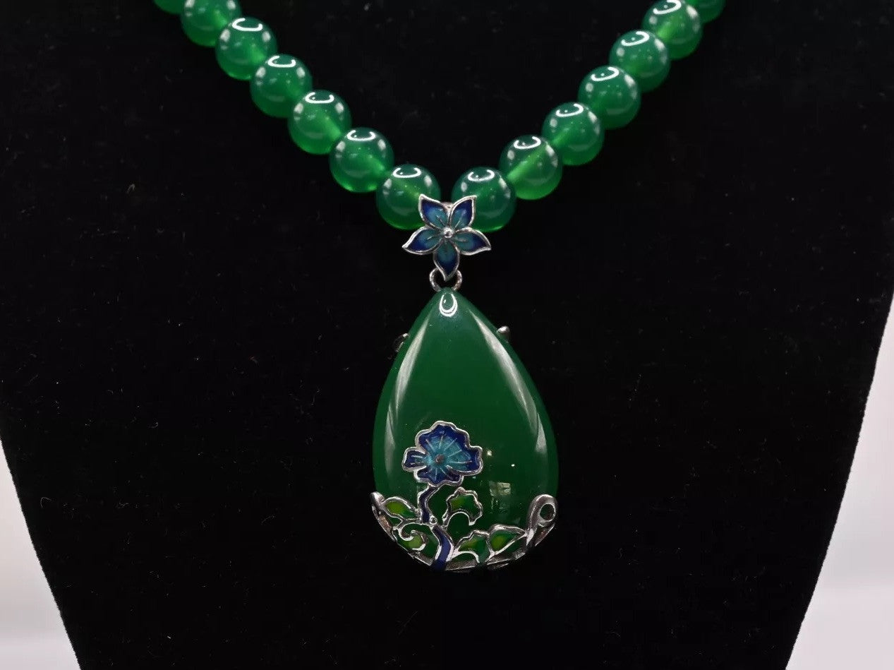 Rich Green Translucent Emerald Beaded Gemstone Necklace Wt Enamel Silver Pendant2