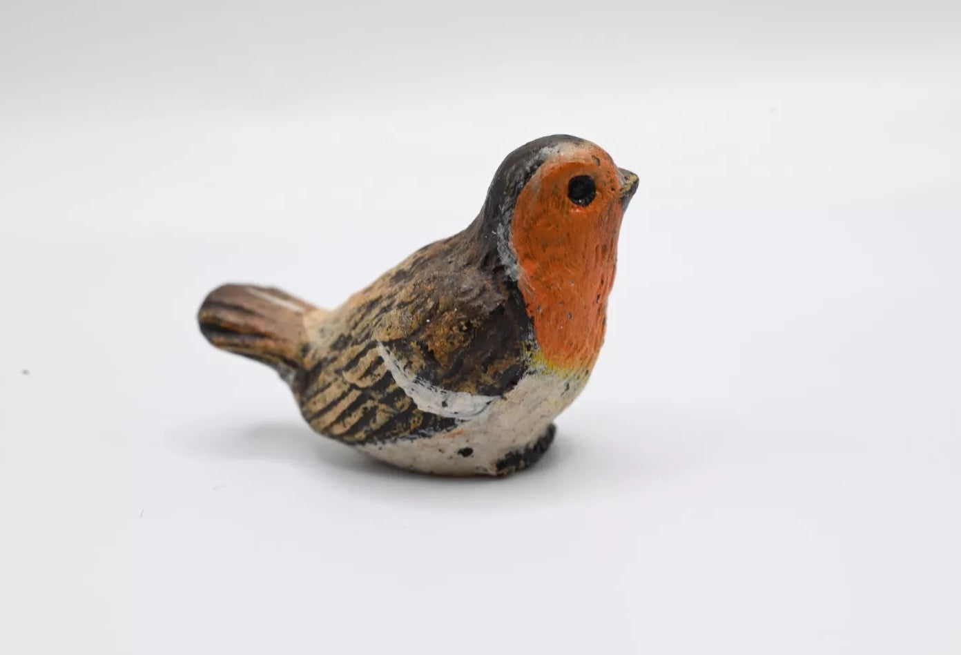 1900s Antique Austrian Vienna Cold Painted Bronze Figure of European Robin3